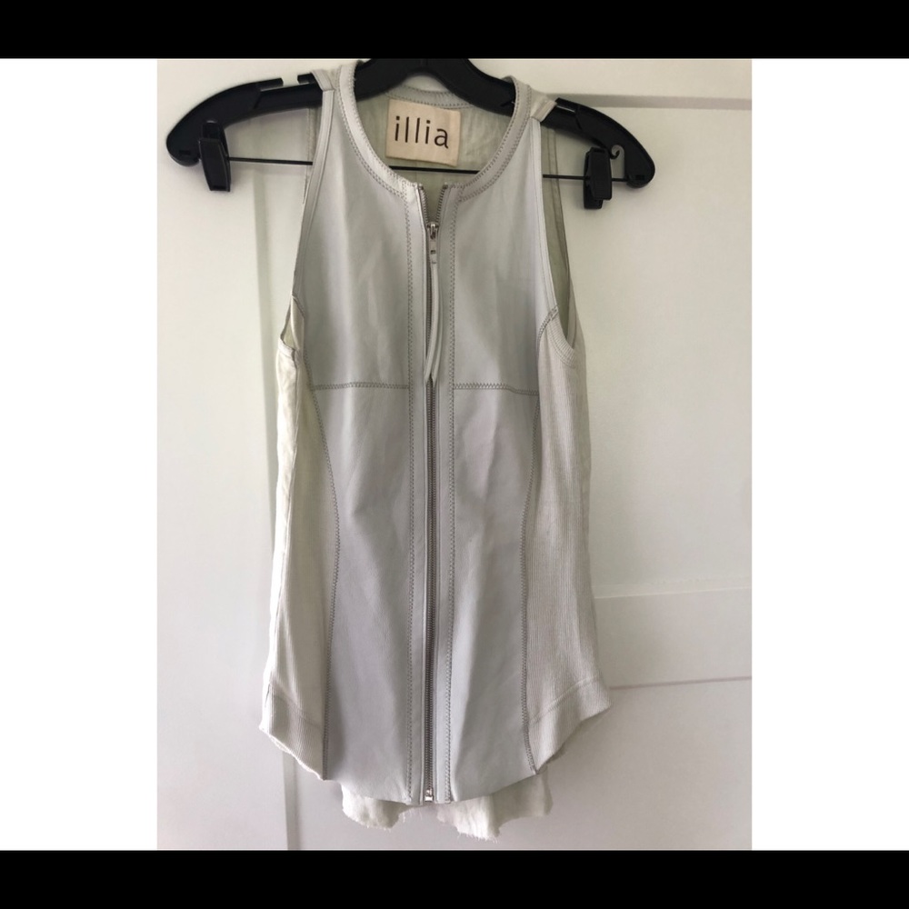 🤍Beautiful Festival style illia top! 🤍